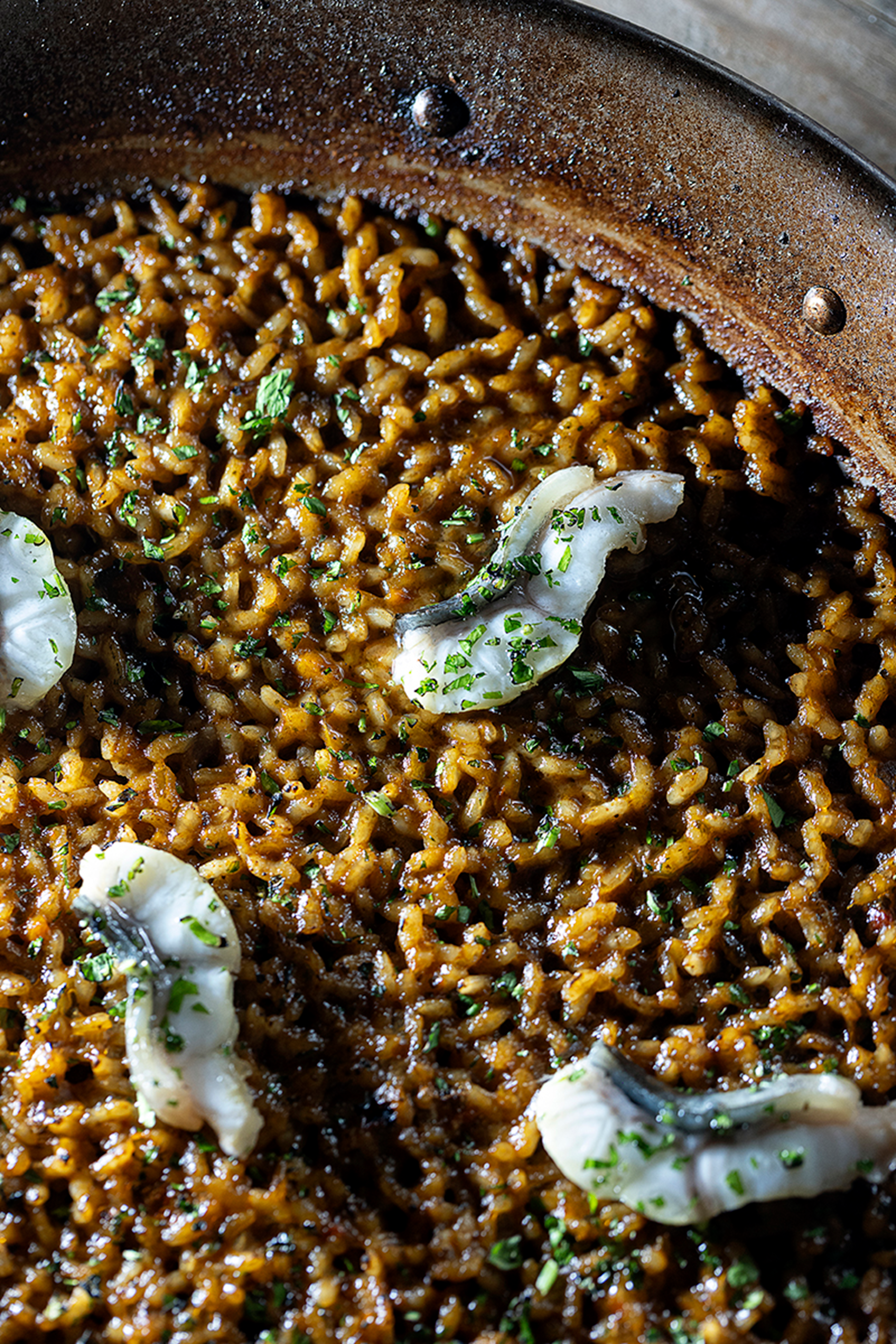 Anguila Ahumada con Azafrán de La Mancha