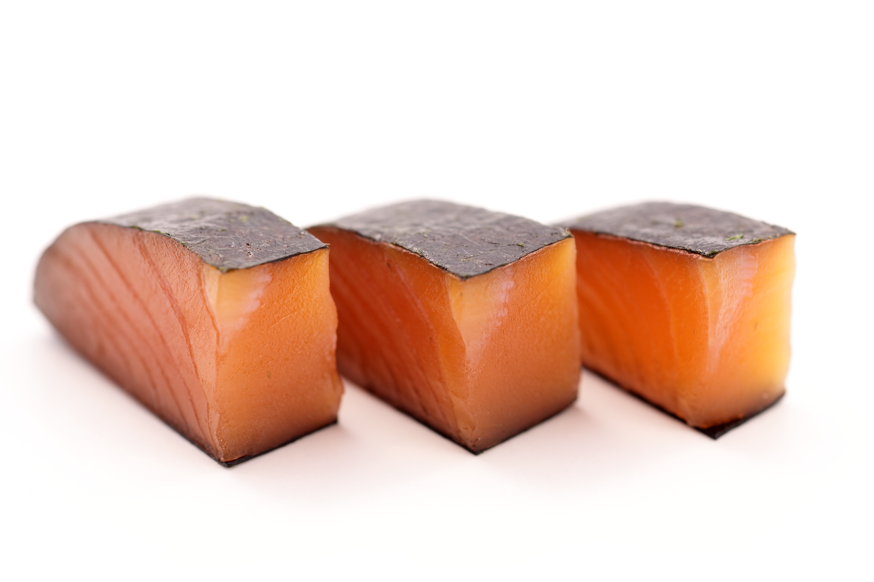 Lomo de Salmón Ahumado con Alga Nori