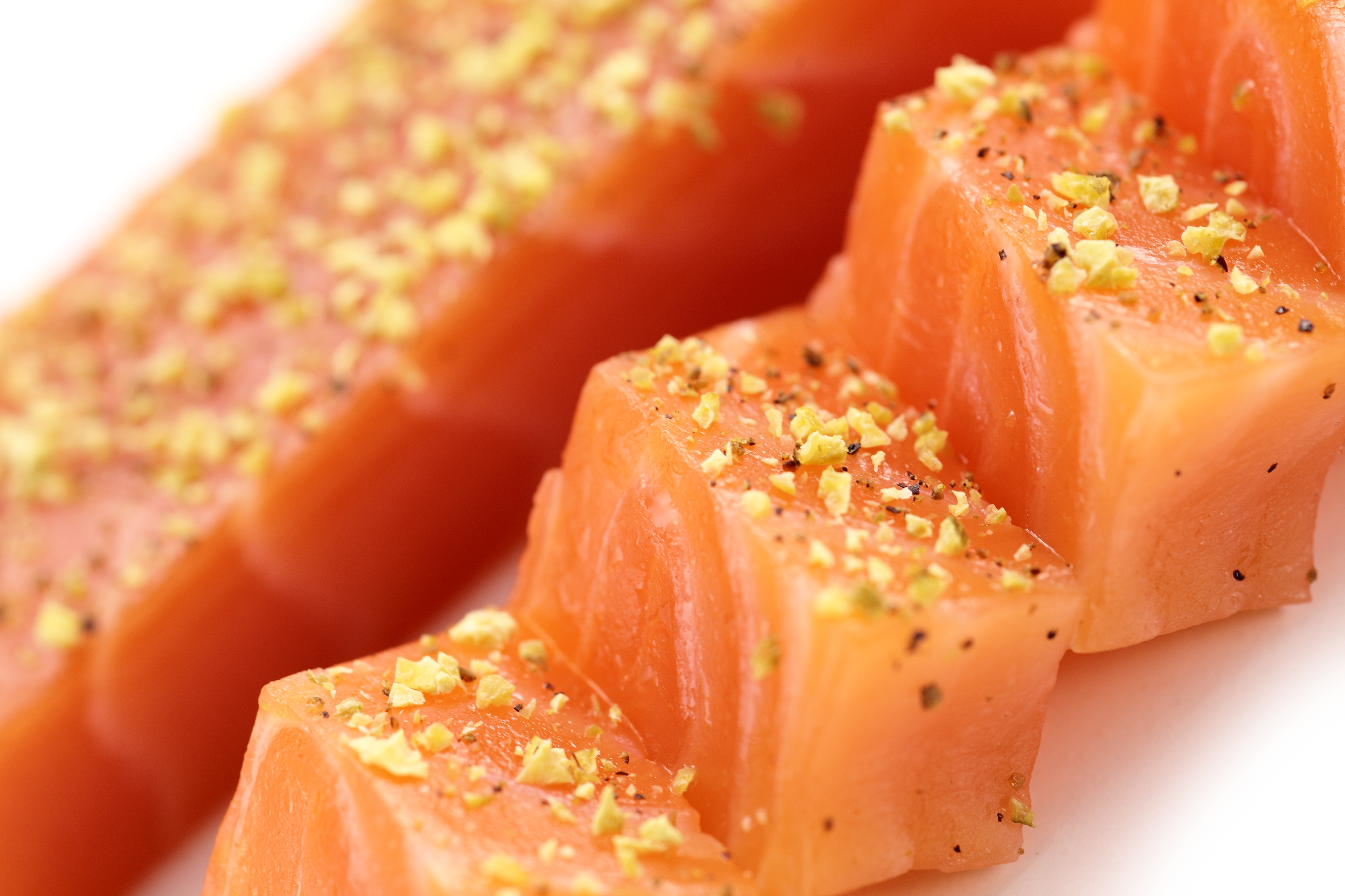 Lomo de Salmón Ahumado con Gin Tonic